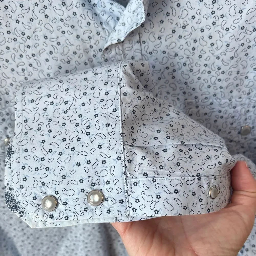 Banana Republic Men Pearl snap western Blue paisley button down Shirt medium EUC